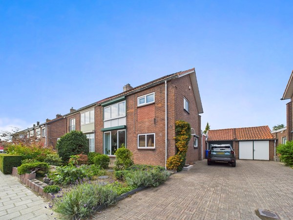 Medium property photo - Spoorstraat 60, 4541 AL Sluiskil